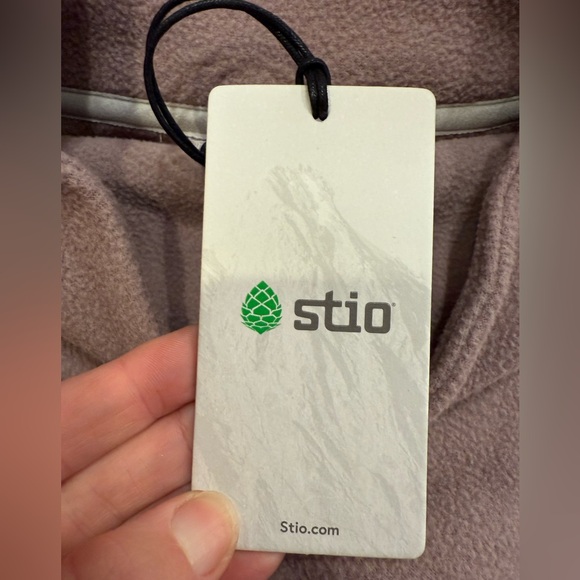 NWT Stio Women's Turpin Fleece Mockneck pullover purple “berry Smoke” , XL - Picture 5 of 10